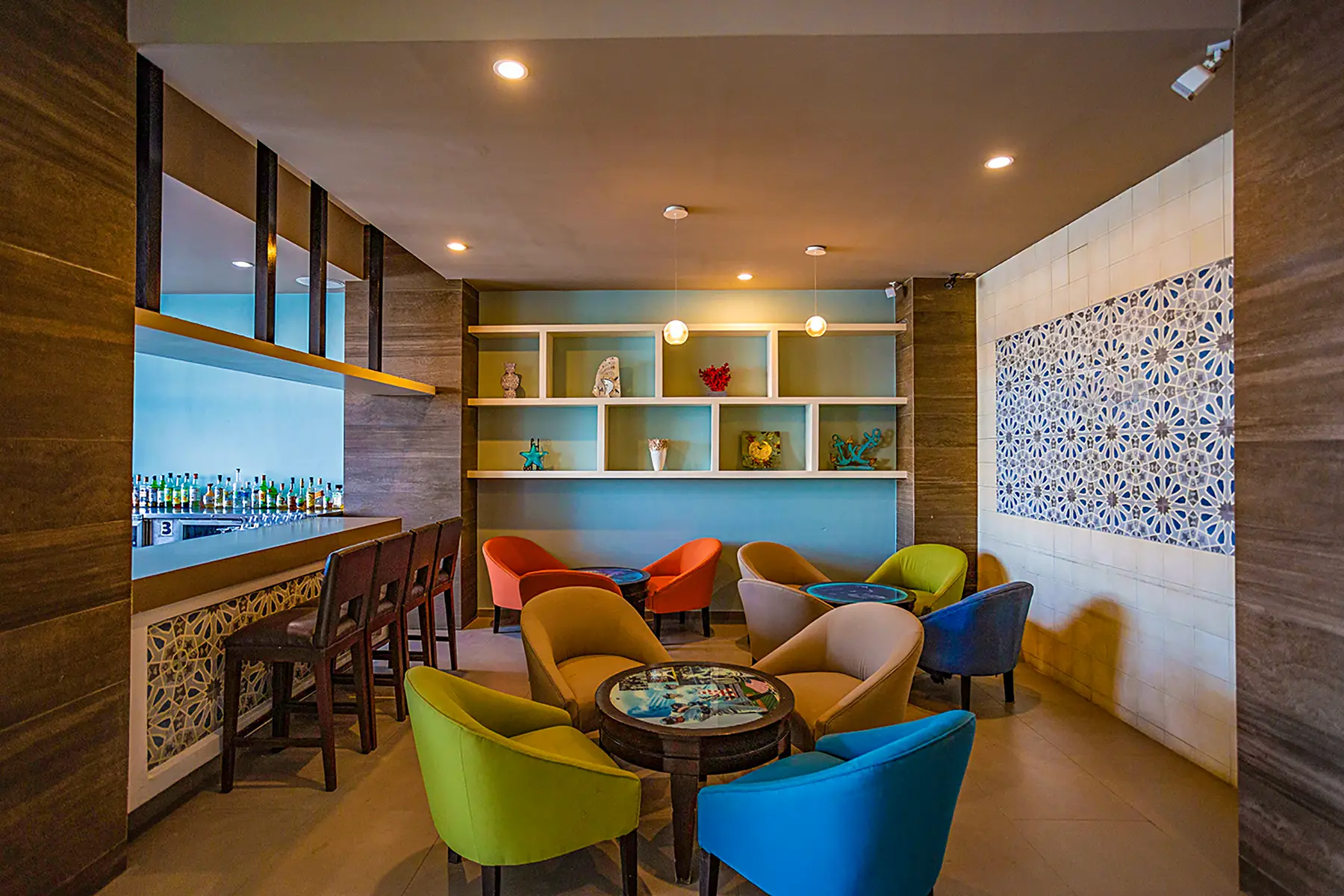 Bar polinesio del hotel pacific palace en mazatlán, zona dorada
